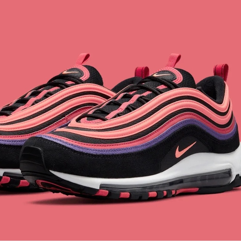 Nike Air Max 97 Black and Pink Sneakers